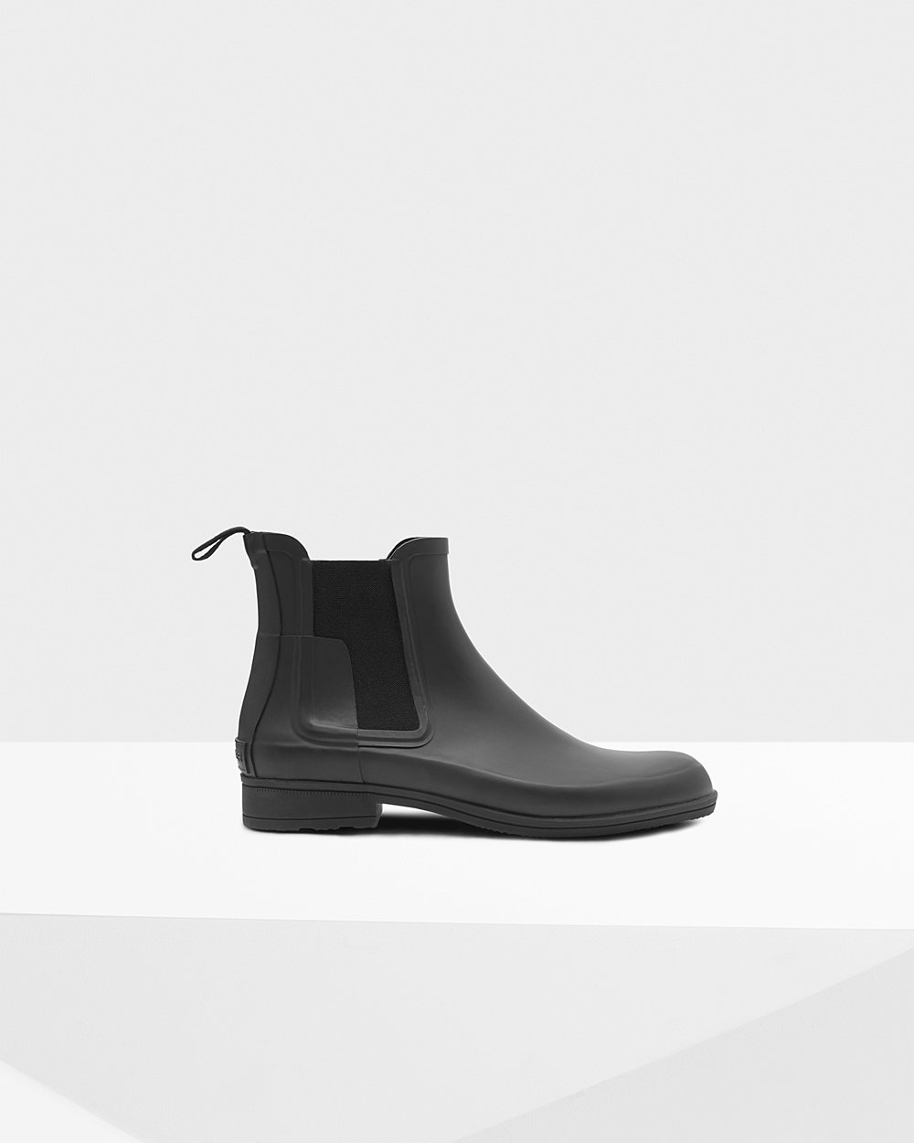 Mens Chelsea Boots - Hunter Refined Slim Fit (35JWIFPLV) - Black